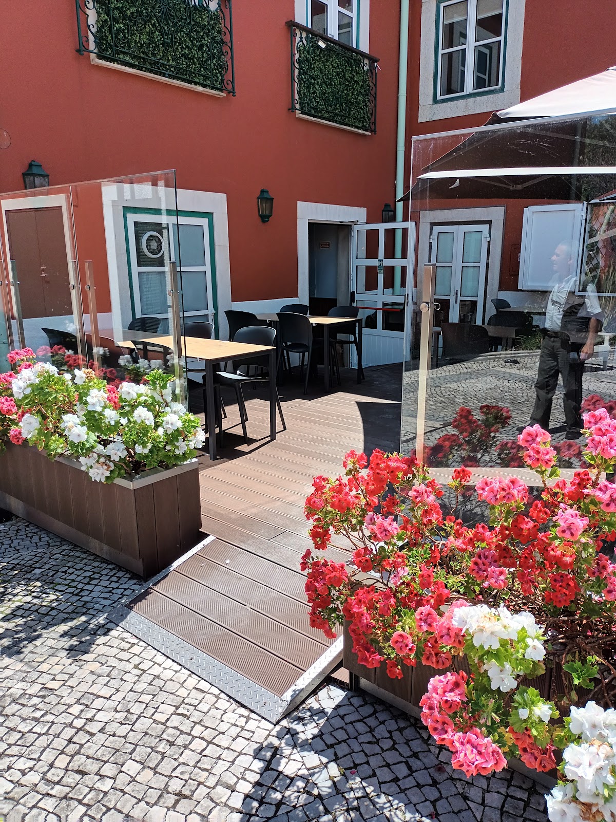 Pizza na Brasa restaurant frontage in Oeiras